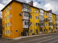 Tuapse, Sochinskaya st, house 66. Apartment house