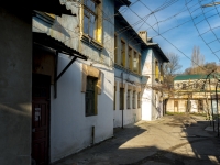 Tuapse, Depovskaya st, house 27. Apartment house