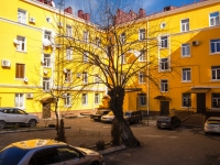 Tuapse, Oktyabrskoy Revolyutsii st, house 1. Apartment house