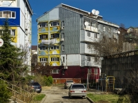 图阿普谢, Vorovskoy st, 房屋 8. 公寓楼