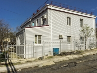 Tuapse, Nakhimov st, house 62. Apartment house