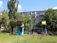 Stavropol,  Dovatortsev, house 33. Apartment house
