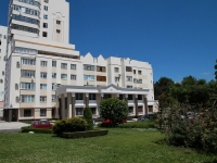 Stavropol,  Dovatortsev, house 34А. Apartment house