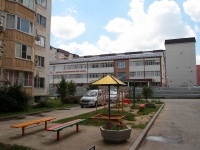 Stavropol, Pirogov st, 房屋 34/1. 公寓楼