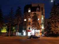 Stavropol, Karl Marks avenue, 房屋 93. 公寓楼