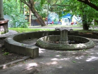 Stavropol, Dzerzhinsky st, 喷泉 
