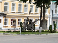 улица Дзержинского. малая архитектурная форма "Дон Кихот"