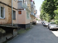Ставрополь, улица Дзержинского, дом 1А. многоквартирный дом