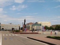 Stavropol, 纪念碑 В.И. ЛенинуLenin square, 纪念碑 В.И. Ленину