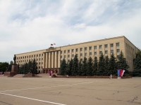 площадь Ленина. памятник В.И. Ленину