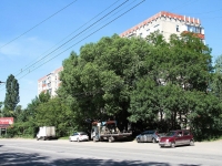 Stavropol, Voroshilov avenue, 房屋 5А. 公寓楼