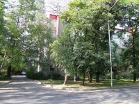 Ставрополь, улица Михаила Морозова, дом 49. многоквартирный дом