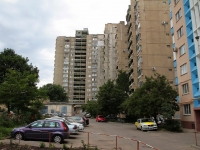 Stavropol, Lenin st, 房屋 74/17. 公寓楼