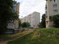 Stavropol, st Lenin, house 184. Apartment house