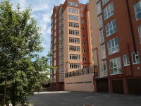 Stavropol, Osipenko st, house 10. Apartment house