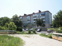 Zheleznovodsk, Karl Marks st, house 5. Apartment house