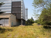 Zheleznovodsk, Kalinin st, house 11. multi-purpose building