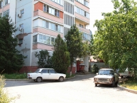 Zheleznovodsk, st Lenin, house 104. Apartment house