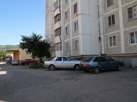 Kislovodsk, Pobedy avenue, house 141. Apartment house