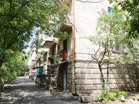 Pyatigorsk, 40 let Oktyabrya avenue, house 26. Apartment house