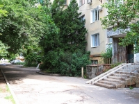 Pyatigorsk, Essentukskaya st, house 74. Apartment house