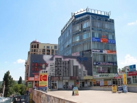 Пятигорск, улица Крайнего, дом 60. многофункциональное здание