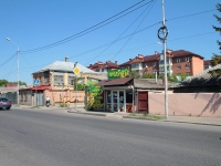 улица Первомайская, дом 90. магазин