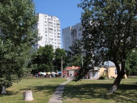 Pyatigorsk, 295 Strelkovoy Divizii st, 房屋 8. 公寓楼