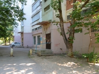 Pyatigorsk, 295 Strelkovoy Divizii st, house 14. Apartment house