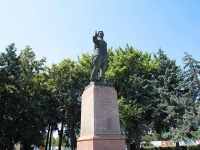 Pyatigorsk, 纪念碑 С.М. КировуPrivokzalnaya sq, 纪念碑 С.М. Кирову
