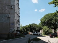 Пятигорск, улица Нежнова, дом 56 к.2. многоквартирный дом