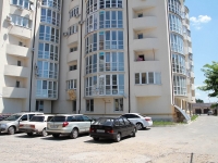 Pyatigorsk, Oranzhereynaya st, house 22 к.2. Apartment house