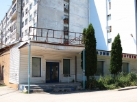 Pyatigorsk, Tranzitnaya st, 房屋 1. 公寓楼