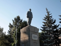 Mineralnye Vody, 纪念碑 В. И. ЛенинуKarl Marks avenue, 纪念碑 В. И. Ленину