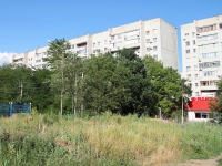 Mineralnye Vody, 22 Parts'ezda Ave, house 137. Apartment house with a store on the ground-floor