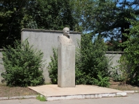 Mineralnye Vody, monument В. И. ЛенинуLenin st, monument В. И. Ленину