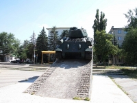 Mineralnye Vody, monument Танкистам 52 танковой бригады50 let Oktyabrya st, monument Танкистам 52 танковой бригады