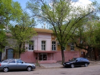 Astrakhan, Kuybyshev st, house 16. Apartment house