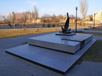 Астрахань, улица Адмиралтейская. памятник Жертвам политических репрессий