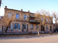 Astrakhan, st Maksim Gorky, house 10. Apartment house