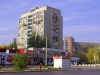 Astrakhan, Ln Vorobiev, house 12 к.2. Apartment house with a store on the ground-floor