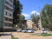 阿斯特拉罕, Zvezdnaya st, 房屋 47 к.2. 公寓楼