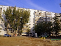 Astrakhan, st Krasnodarskaya, house 45. Apartment house