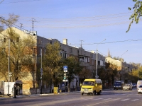 Астрахань, улица Адмирала Нахимова, дом 52. многоквартирный дом