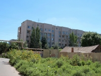 Astrakhan, Akhsharumov st, house 1. Apartment house