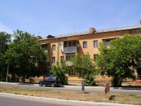 Astrakhan, Bogdan Khmelnitsky st, house 52. Apartment house
