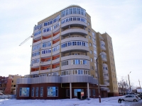 Astrakhan, st Menzhinsky, house 3. Apartment house