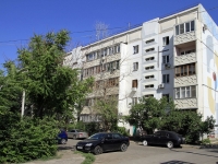 Astrakhan, Sen-Simon st, house 42 к.2. Apartment house