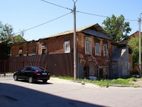 Астрахань, улица Хлебникова, дом 16. многоквартирный дом