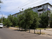 Астрахань, улица Савушкина, дом 17 к.1. многоквартирный дом